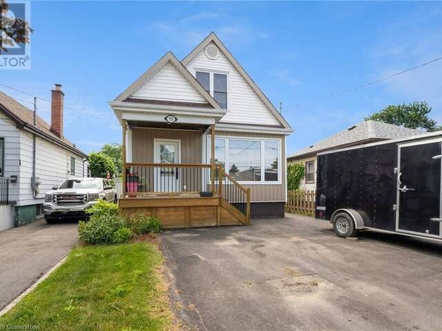 552 QUEBEC Street Hamilton Ontario, L8H 6V4