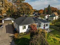 203 PARK Avenue W Dunnville Ontario, N1A 1M7