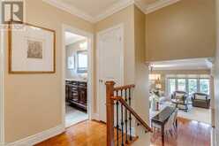 2013 MOUNTAIN GROVE Avenue | Burlington Ontario | Slide Image Sixteen