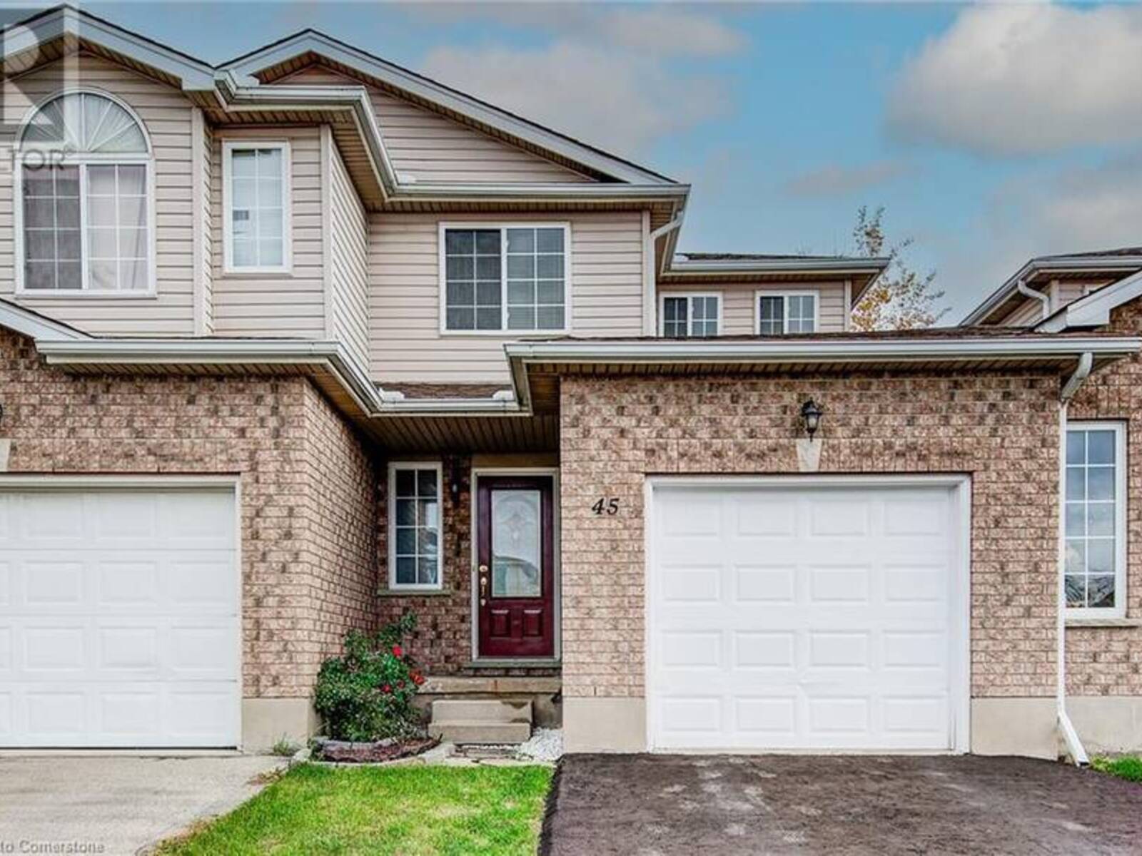 45 CRITCHER Avenue, Cambridge, Ontario N1T 2C5