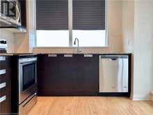 75 EGLINTON Avenue W Unit# 2307 | Mississauga Ontario | Slide Image Twelve