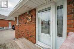 10 SALMOND Court | Hamilton Ontario | Slide Image Four