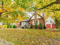 19 POTTRUFF Road S Hamilton Ontario, L8K 3Z7