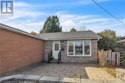 40 ATERNO Drive | Hamilton Ontario | Slide Image Three