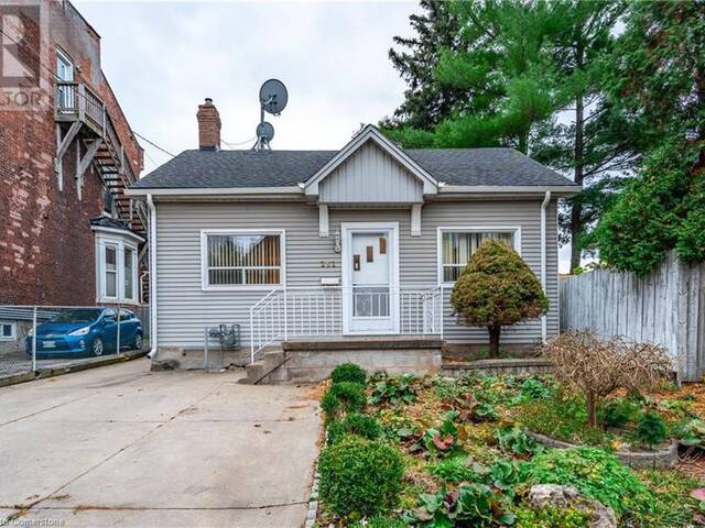 261 JACKSON Street W Hamilton Ontario, L8P 1M4