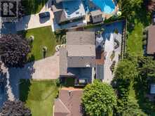 5 LOWER CANADA Drive | Niagara-on-the-Lake Ontario | Slide Image Eight