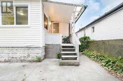 105 EDGEMONT Street N | Hamilton Ontario | Slide Image Nineteen