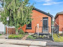 19 FERRIE Street E Hamilton Ontario, L8L 3S6