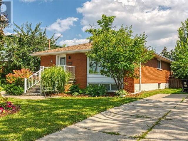 5 BURRWOOD Drive Hamilton Ontario, L9C 3S9