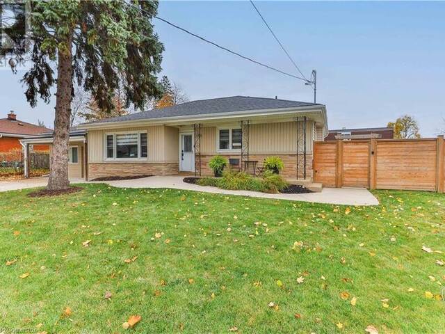 55 DESCHENE Avenue Hamilton Ontario, L9A 3J8