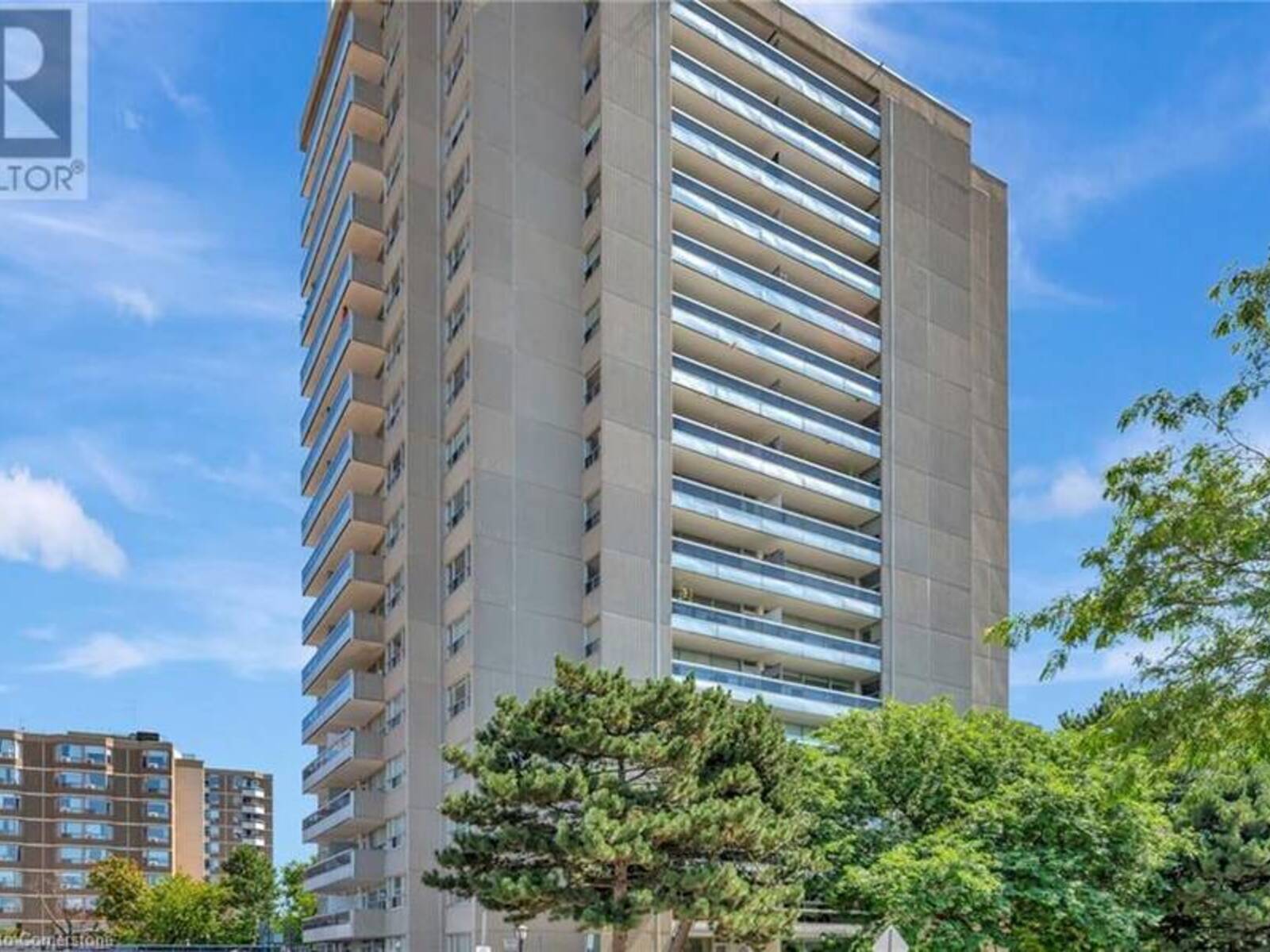 2263 MARINE Drive Unit# 1505, Oakville, Ontario L6L 5K1