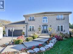 58 TAMWOOD Court Stoney Creek Ontario, L8J 2L5