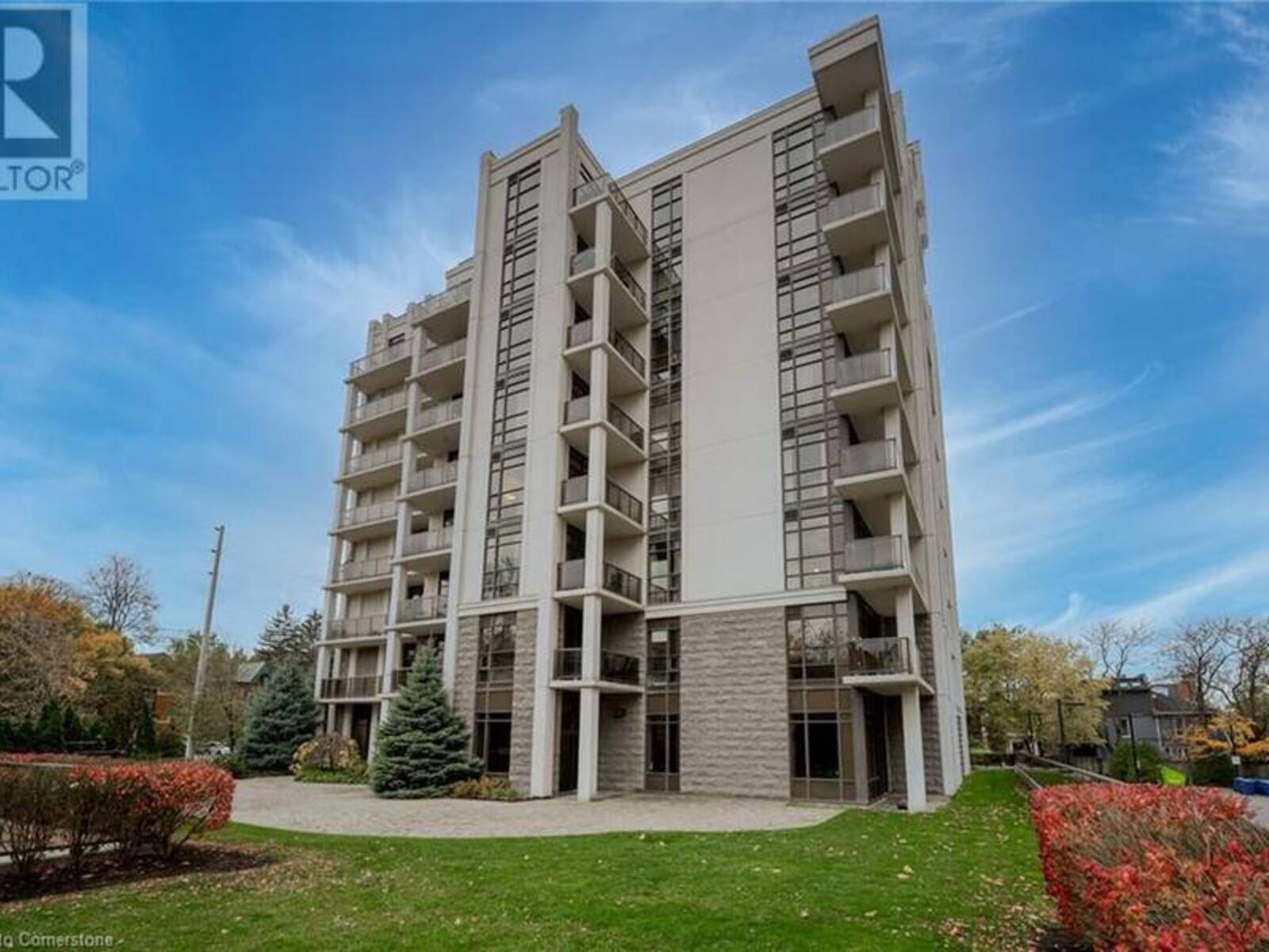 90 W CHARLTON Avenue W Unit# 711, Hamilton, Ontario L8P 0B4