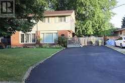 11 WESTLAKE Lane | St. Catharines Ontario | Slide Image Two