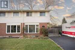 11 WESTLAKE Lane | St. Catharines Ontario | Slide Image Thirty-five