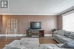 1326 CONSORT Crescent | Burlington Ontario | Slide Image Eight