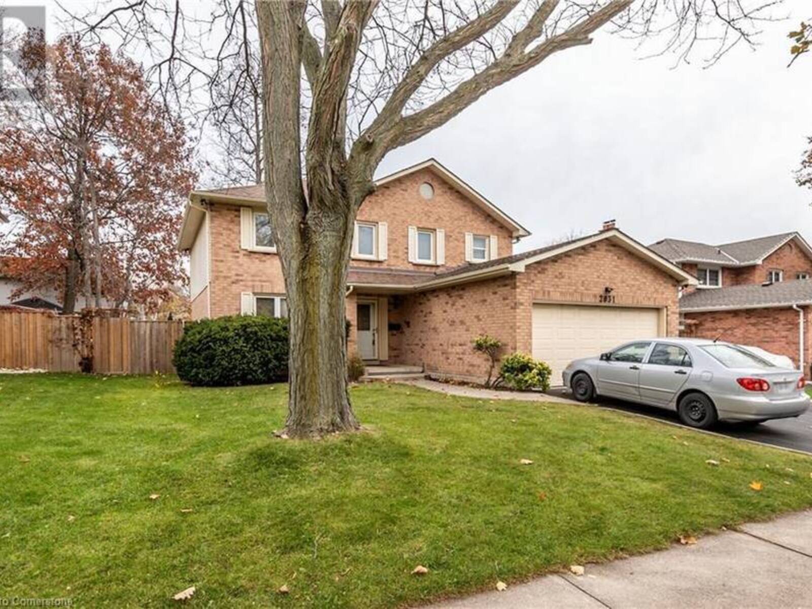 2031 HEADON FOREST Drive, Burlington, Ontario L7M 2M2