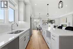 19 OAKLEY Drive | Niagara-on-the-Lake Ontario | Slide Image Ten