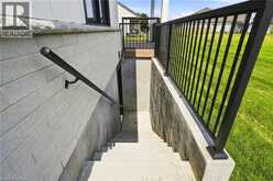 19 OAKLEY Drive | Niagara-on-the-Lake Ontario | Slide Image Forty