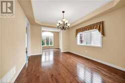 61 WATERFORD Crescent | Hamilton Ontario | Slide Image Nine