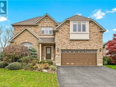 61 WATERFORD Crescent Hamilton Ontario, L8E 4E9