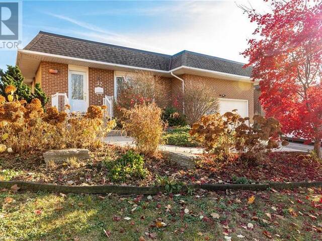 32 AUDUBON Street S Stoney Creek Ontario, L8J 1J7