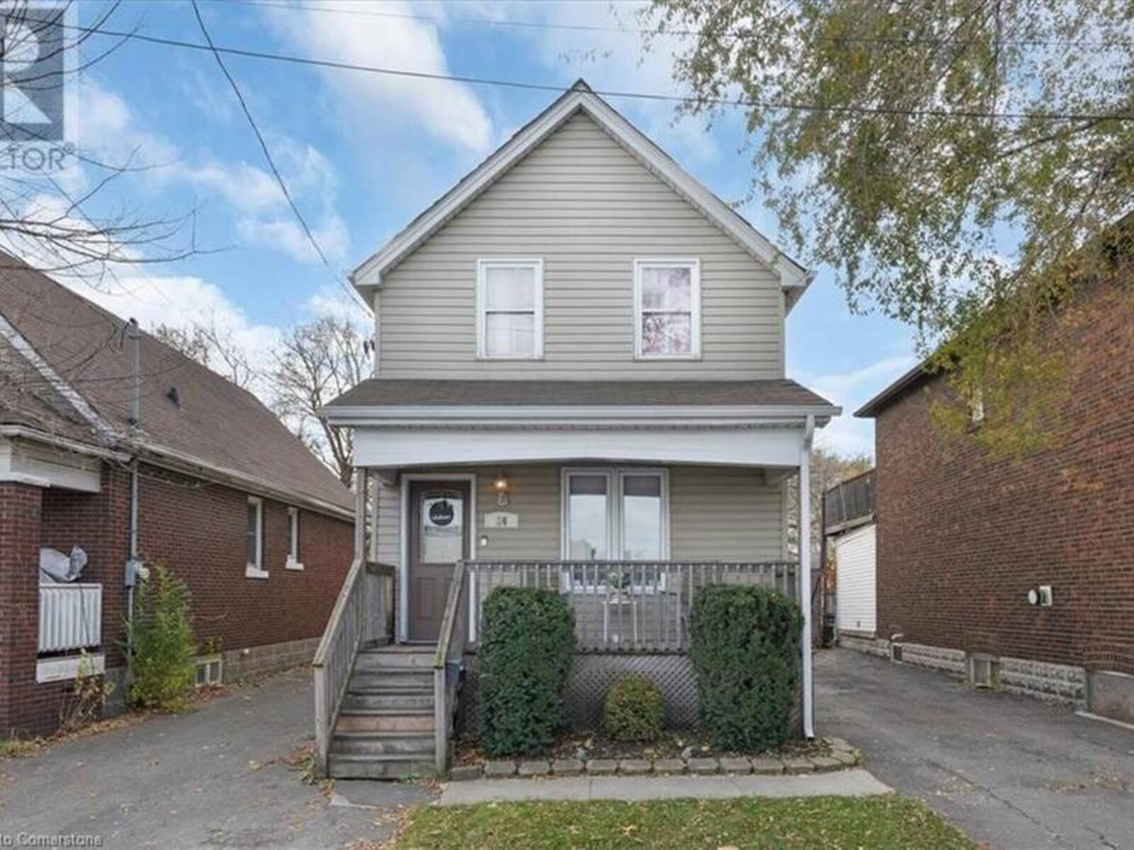 24 IMPERIAL Street, Hamilton, Ontario L8L 4E3