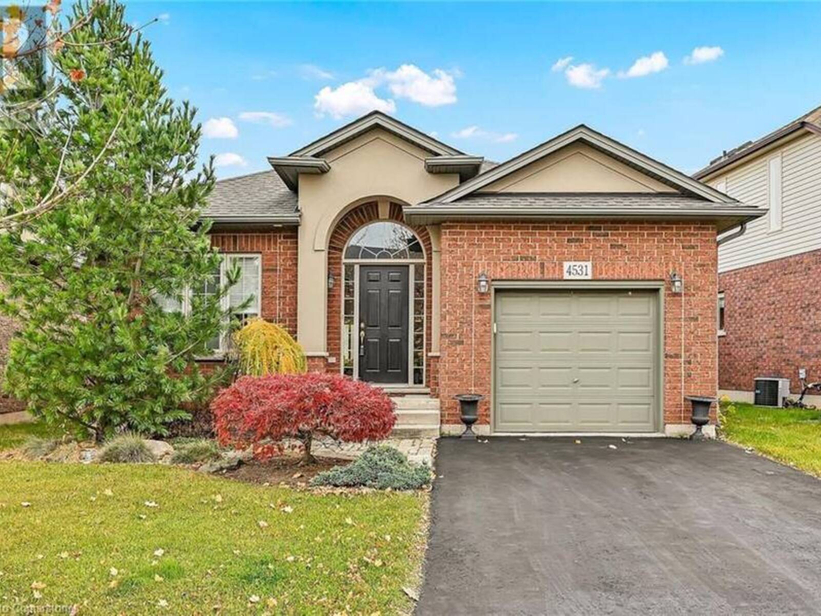 4531 FRANCES Crescent, Beamsville, Ontario L3J 0E8