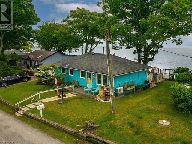 2090 LAKESHORE Road Dunnville Ontario, N1A 2W8 - 3 Bedrooms Waterfront Home For sale