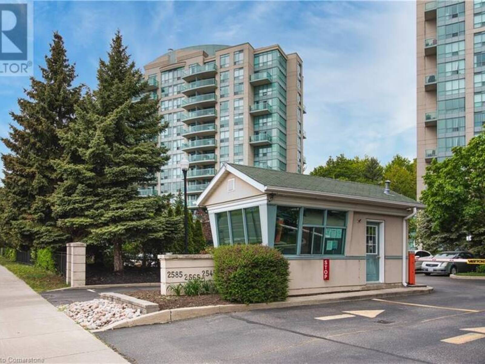 2585 ERIN CENTRE Boulevard Unit# 802, Mississauga, Ontario L5M 6Z7