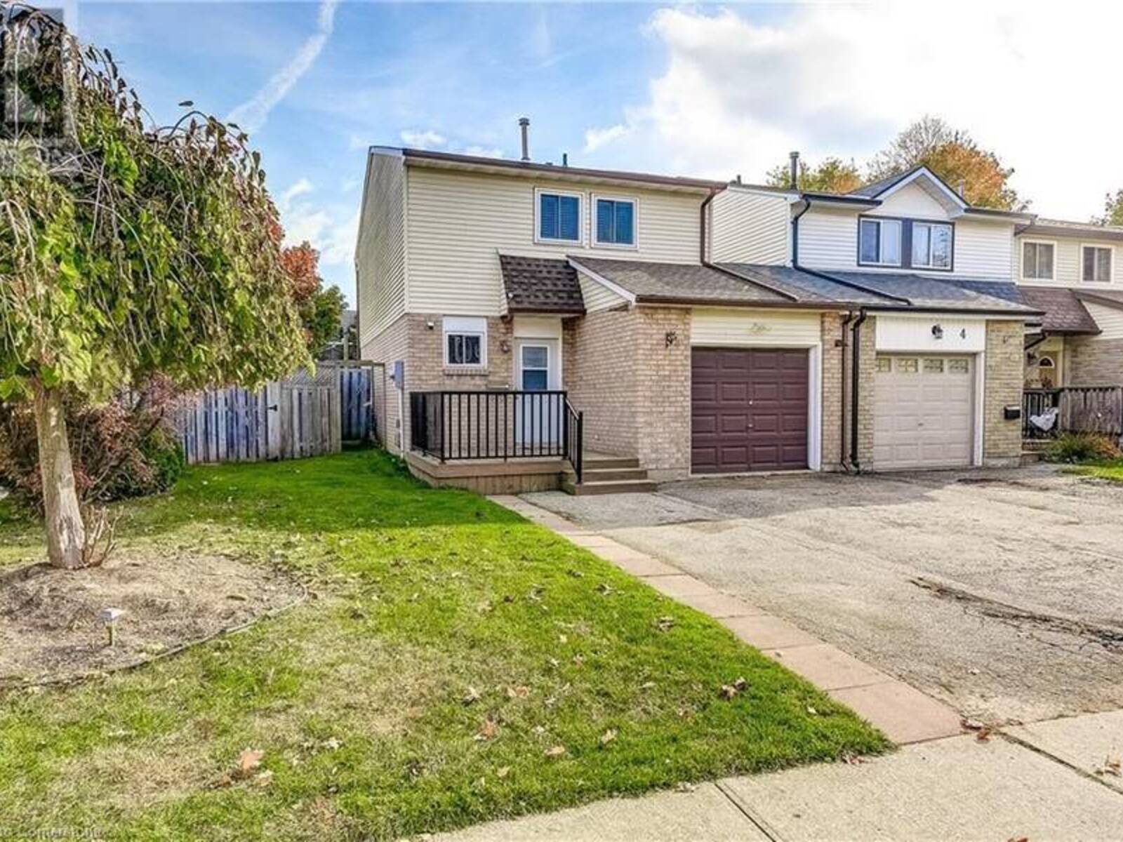 2 PARKSIDE Drive, Paris, Ontario N3L 3S7