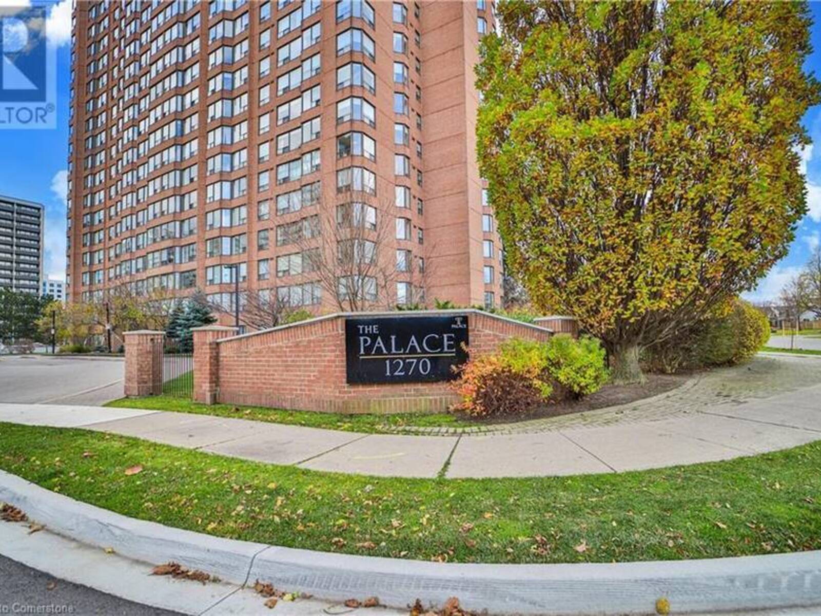 1270 MAPLE CROSSING Boulevard Unit# 705, Burlington, Ontario L7S 2J3