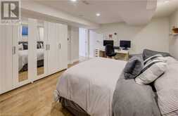 2013 KINGSBRIDGE Court | Burlington Ontario | Slide Image Thirty-five