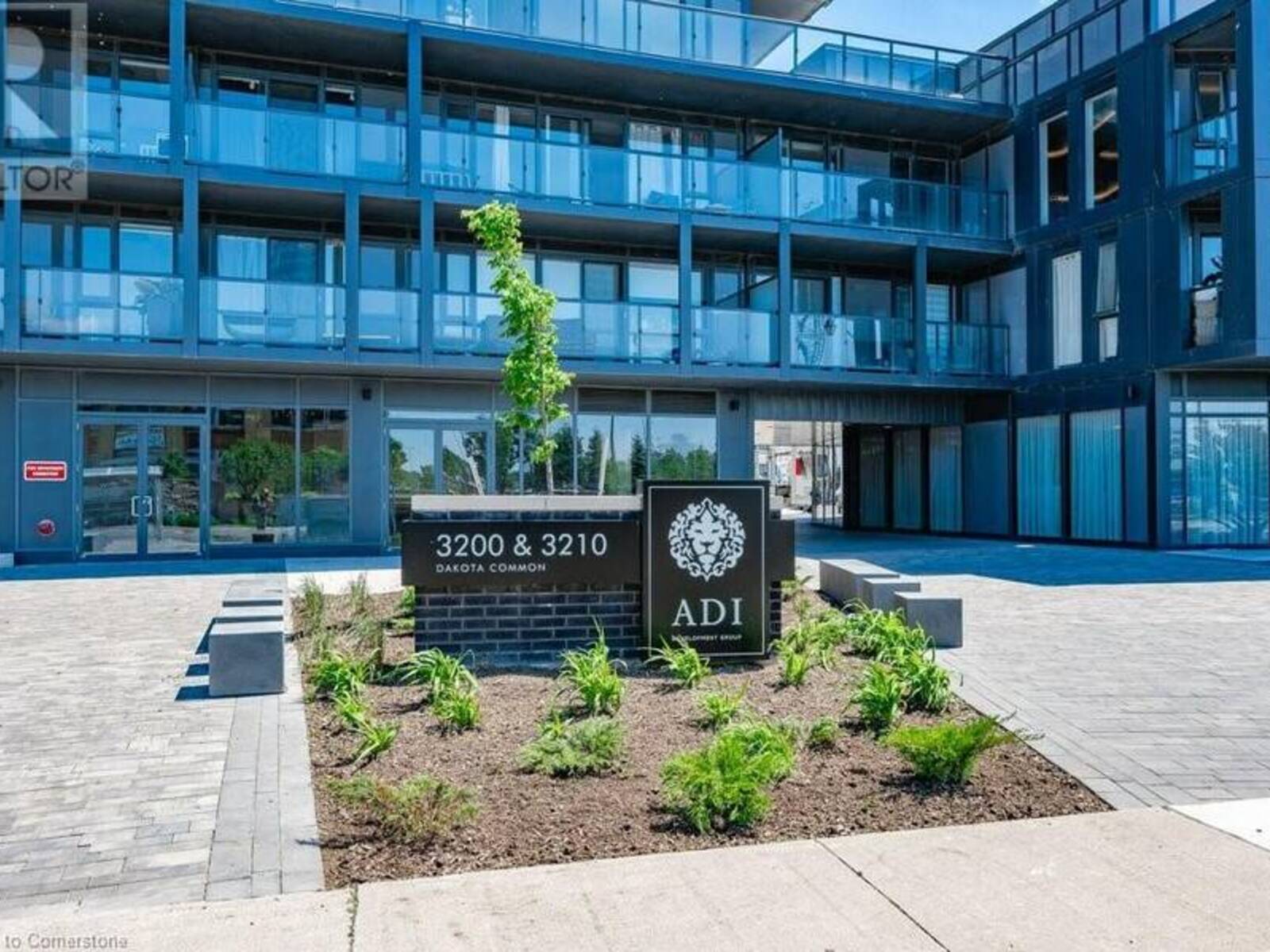 3200 DAKOTA Common Unit# B602, Burlington, Ontario L7M 2A7