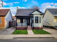 38 CLYDE Street Hamilton Ontario, L8L 5R4