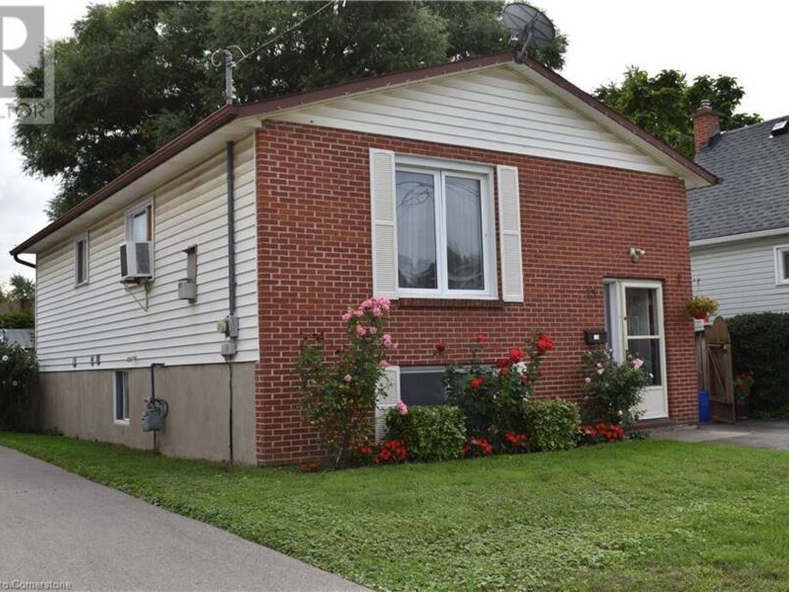 13 CUMMING Street, St. Catharines, Ontario L2S 1H6