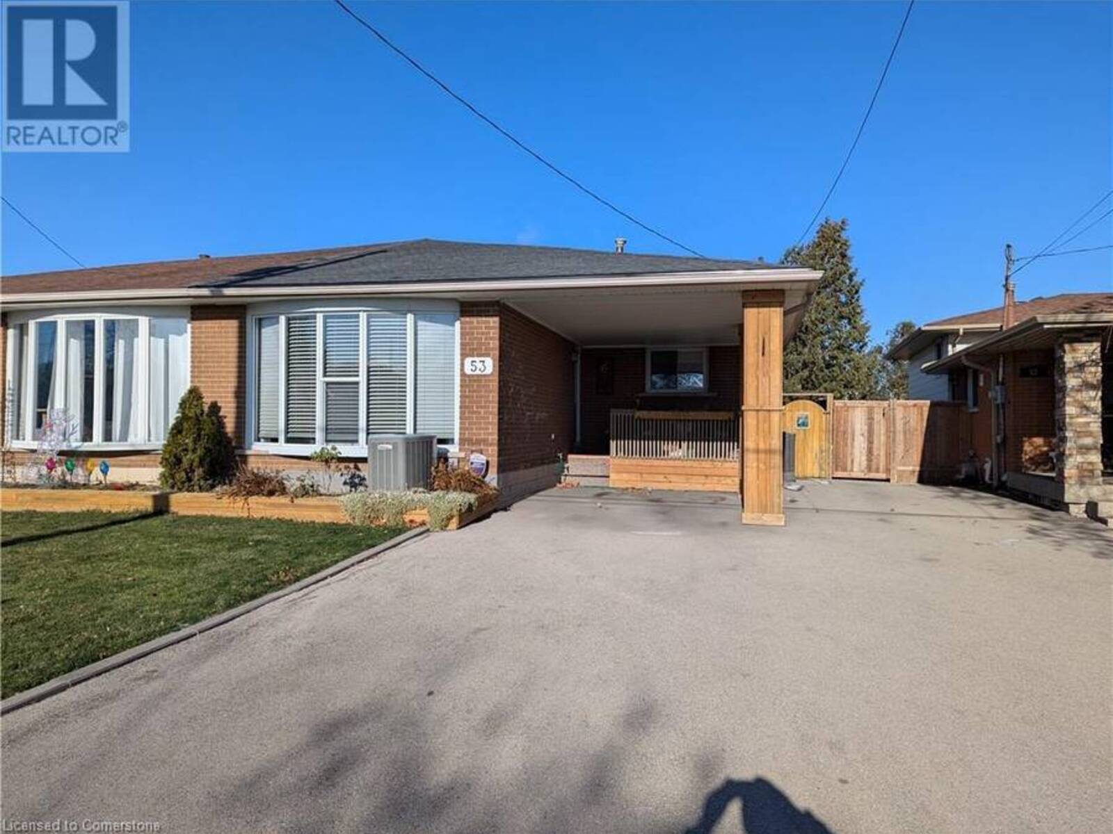 53 ANNA CAPRI Drive, Hamilton, Ontario L8W 1M7