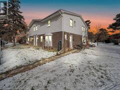 272 WESTCOURT Place Waterloo Ontario, N2L 2R7