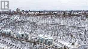 455 CHARLTON Avenue E Unit# 206 | Hamilton Ontario | Slide Image Four