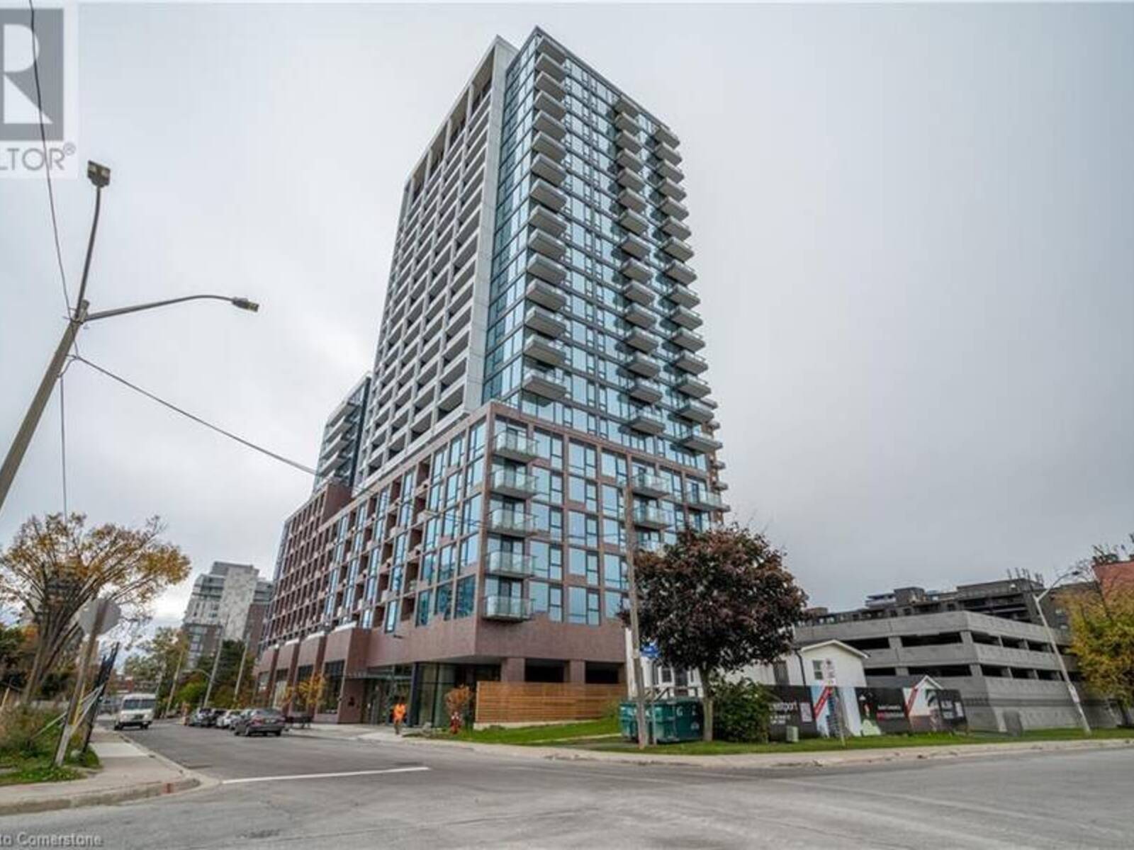 28 ANN Street Unit# 309, Mississauga, Ontario L5G 0E1