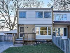 2398 MARYVALE Court Burlington Ontario, L7P 2P2