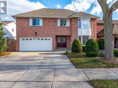 54 GOLDCREST Drive Stoney Creek Ontario, L8G 4T6