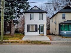 5759 ROBINSON Street Niagara Falls Ontario, L2G 2B3