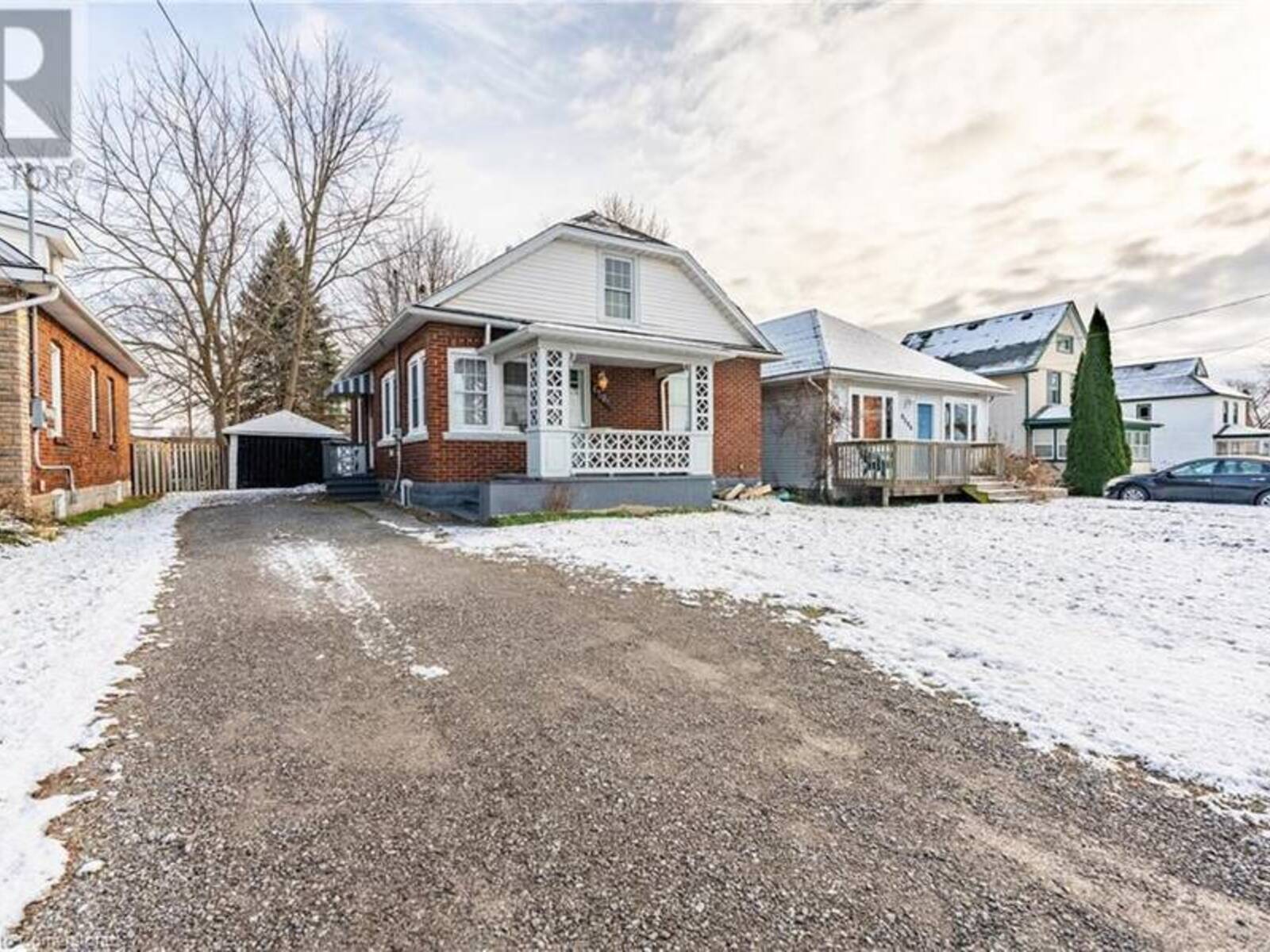 6584 ORCHARD Avenue, Niagara Falls, Ontario L2G 4H5