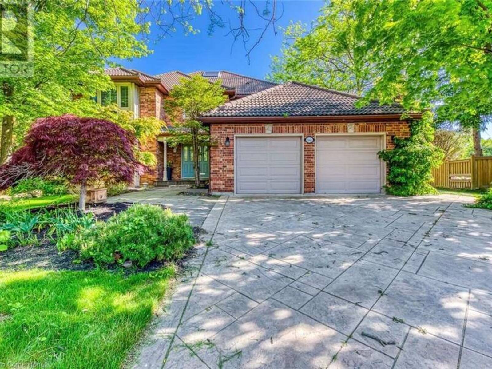 341 ACACIA Court, Oakville, Ontario L6J 6K5