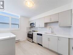 700 DYNES Road Unit# 705 Burlington Ontario, L7N 3M2