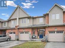 35 BANKFIELD Crescent | Hamilton Ontario | Slide Image Three