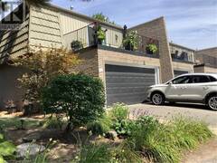 1011 WHITE OAK Drive Unit# 1 Burlington Ontario, L7T 2L3