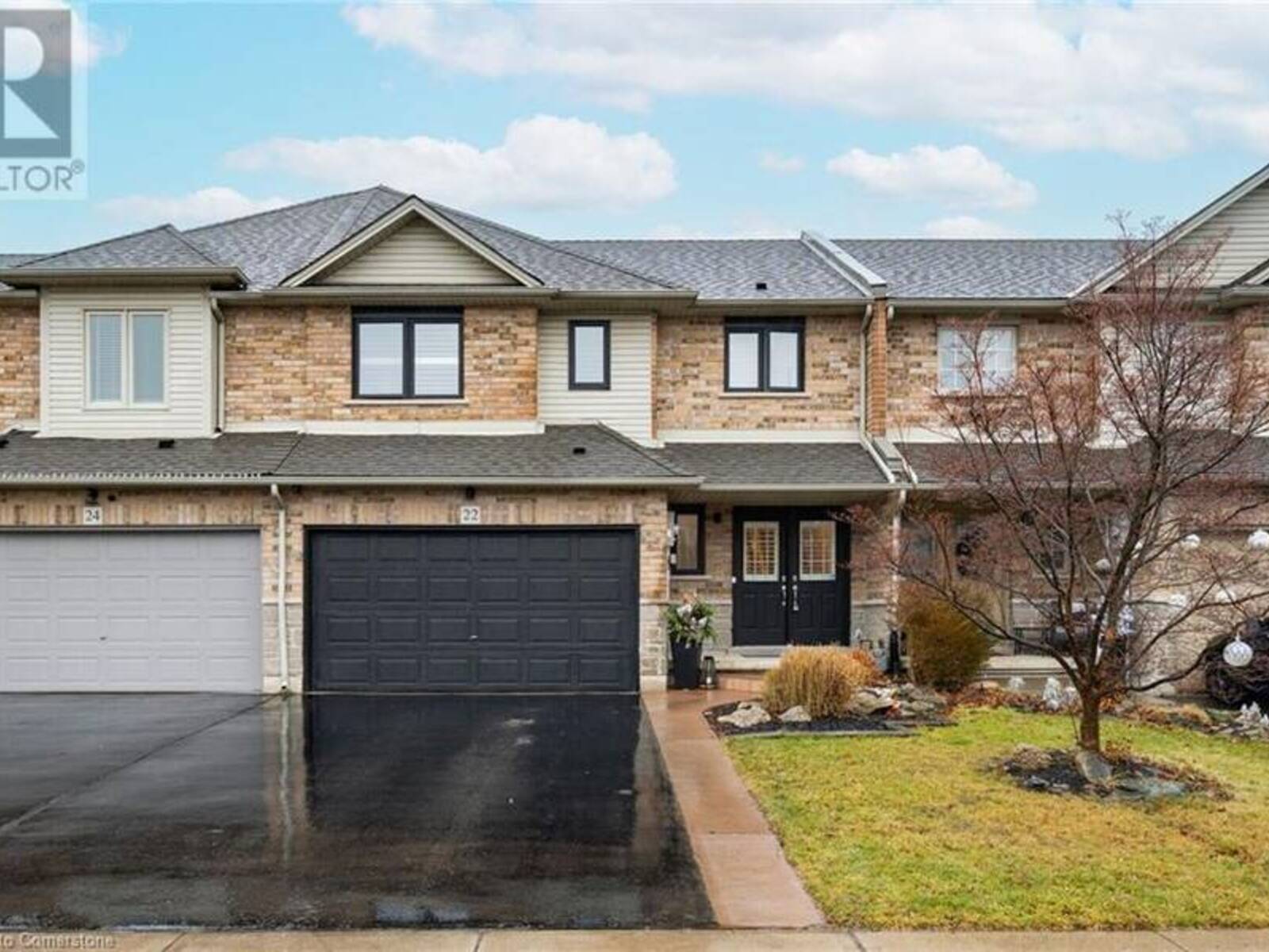 22 SOUTHBROOK Drive, Binbrook, Ontario L0R 1C0