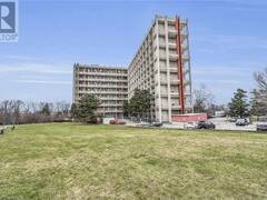 350 QUIGLEY Road Unit# 827 Hamilton Ontario, L8K 5N2